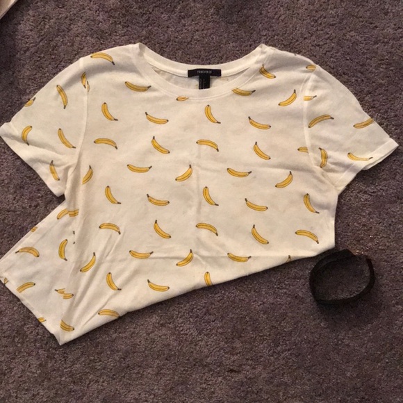 Forever 21 Tops - 🚫DONATED🚫 🌵Banana graphic t shirt